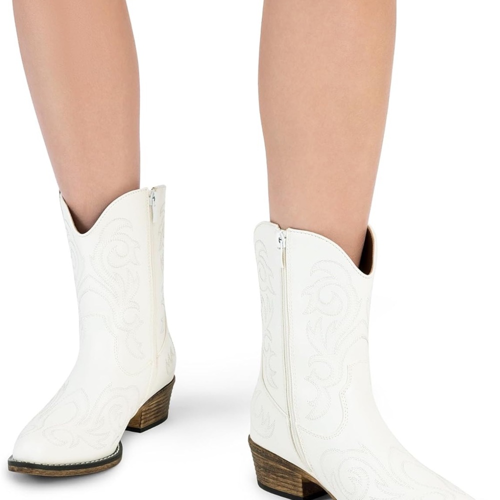 Amazon Ivory Heeled Cowboy Boots